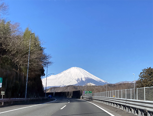 東名道富士山
